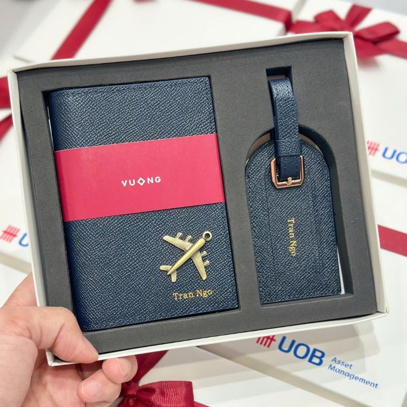SET QUÀ TẶNG DA THẬT CAO CẤP UOB