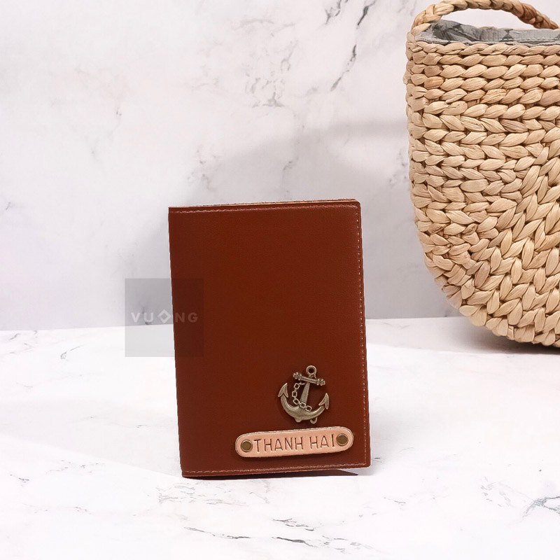 passport cover màu nâu bò
